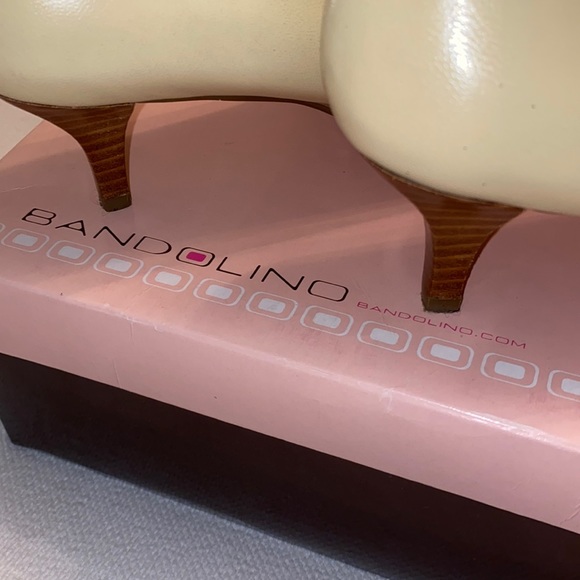 Bandolino Pointy toe heels - Picture 4 of 4